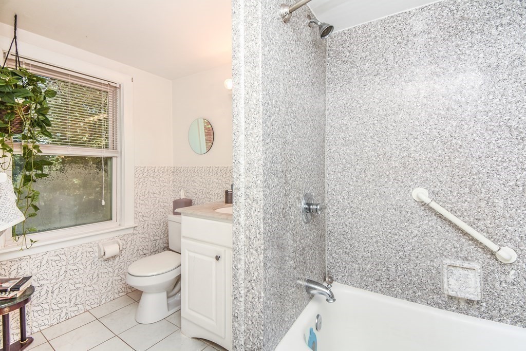 17 Hilltop Road Weston, MA 02493 - Photo 22 of 36