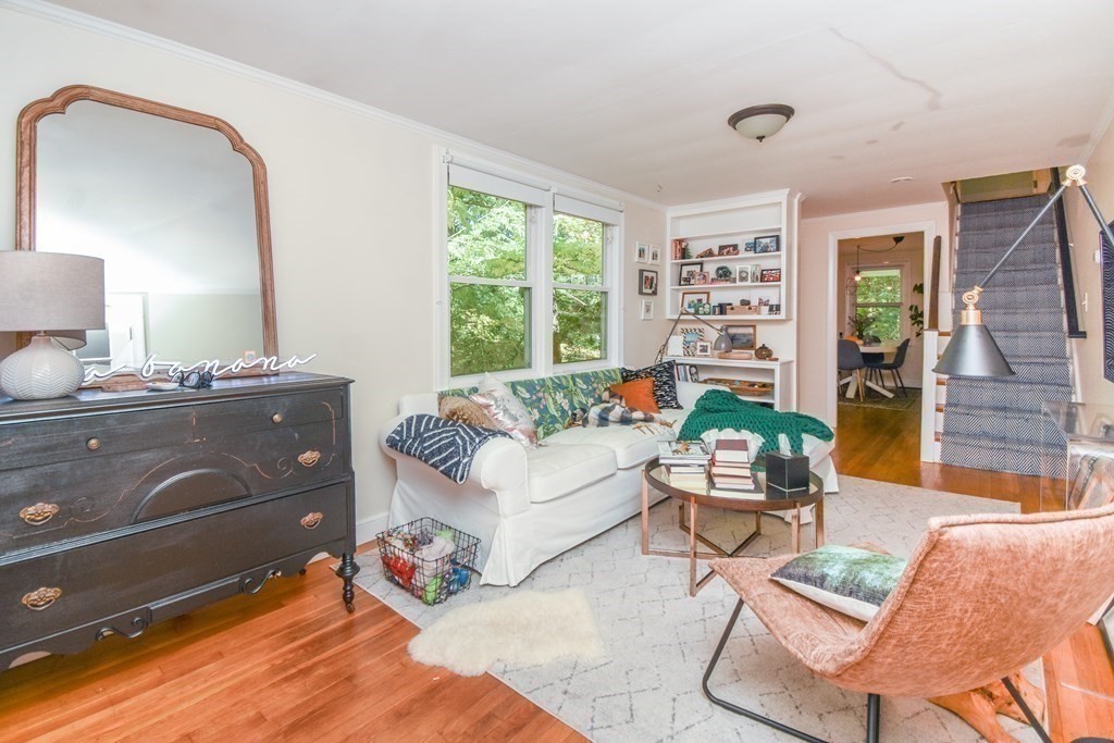 17 Hilltop Road Weston, MA 02493 - Photo 8 of 36