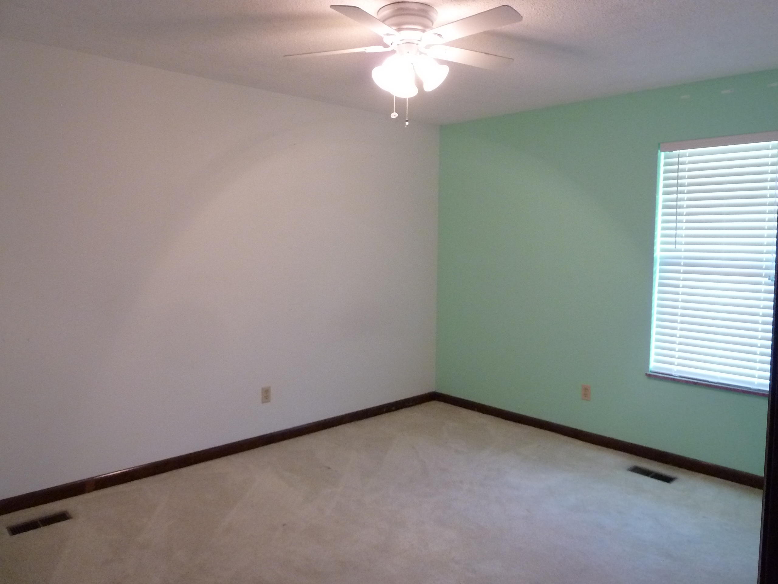 7730 Keswick Road Powell, TN 37849 - Photo 10 of 21 P1200837