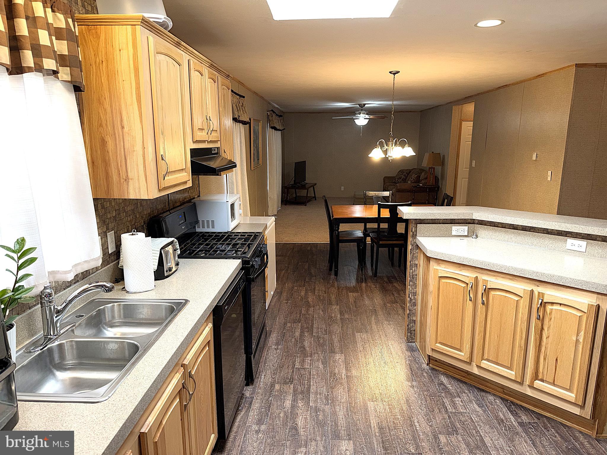 490 North Patuxent Road Odenton, MD 21113 - Photo 5 of 30 Gallery Image 5