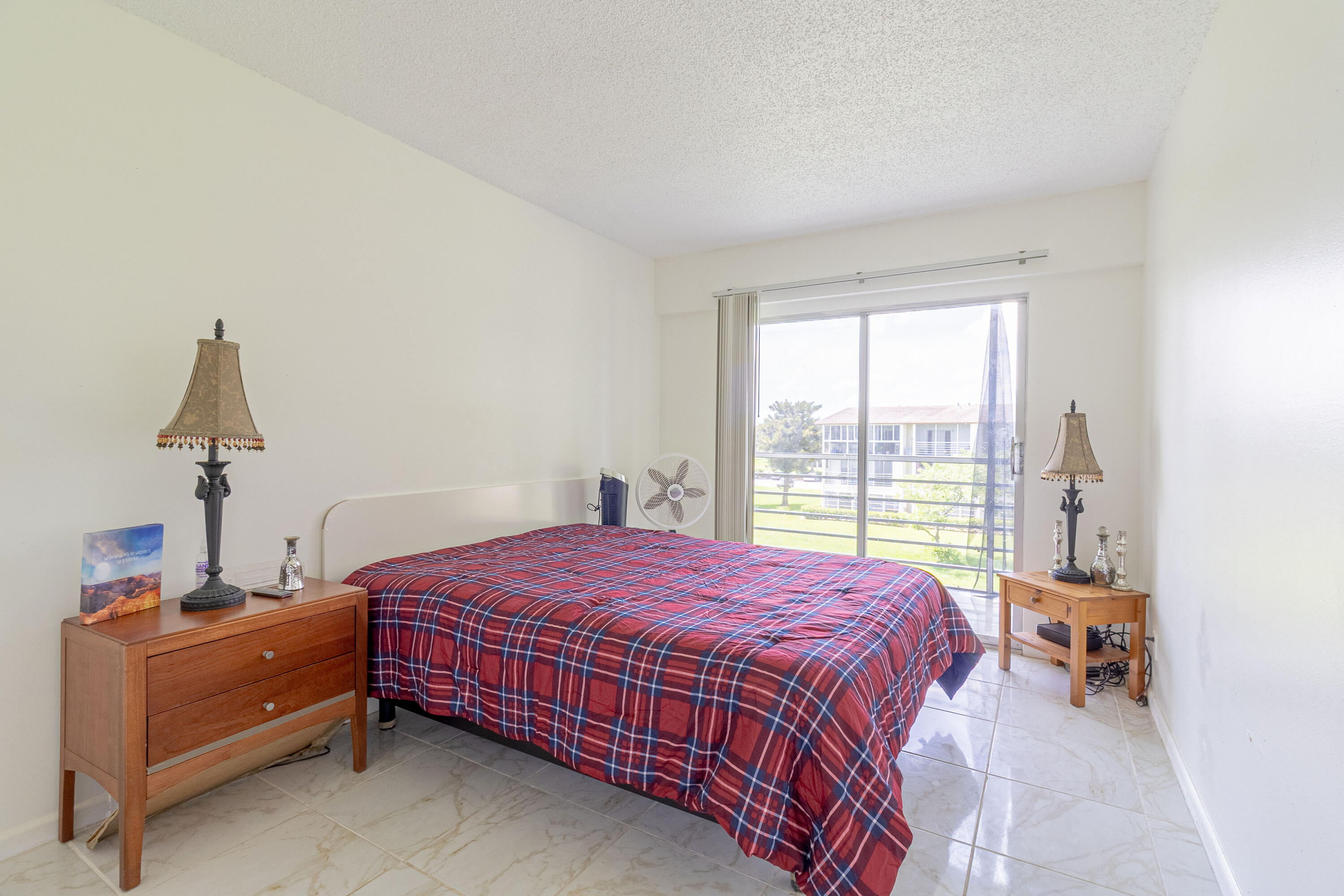 158 Mansfield D Boca Raton, FL 33434 - Photo 19 of 26 Second-bedroom