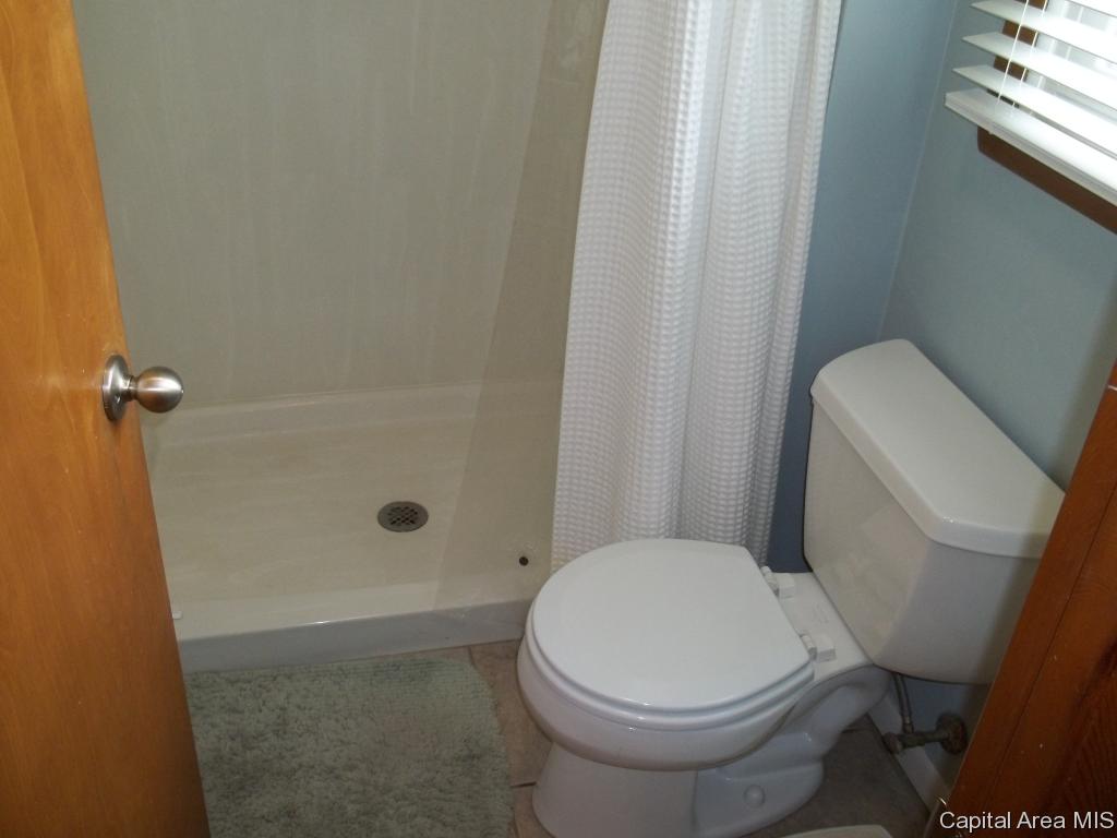 25 Scarlet Lane Springfield, IL 62704 - Photo 11 of 31 Gallery Image 11