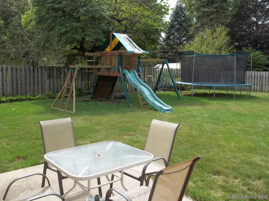 25 Scarlet Lane Springfield, IL 62704 - Photo 24 of 31 Gallery Image 24