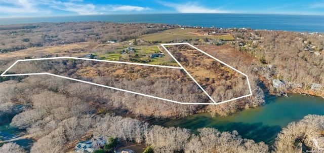 a view of sky from balcony