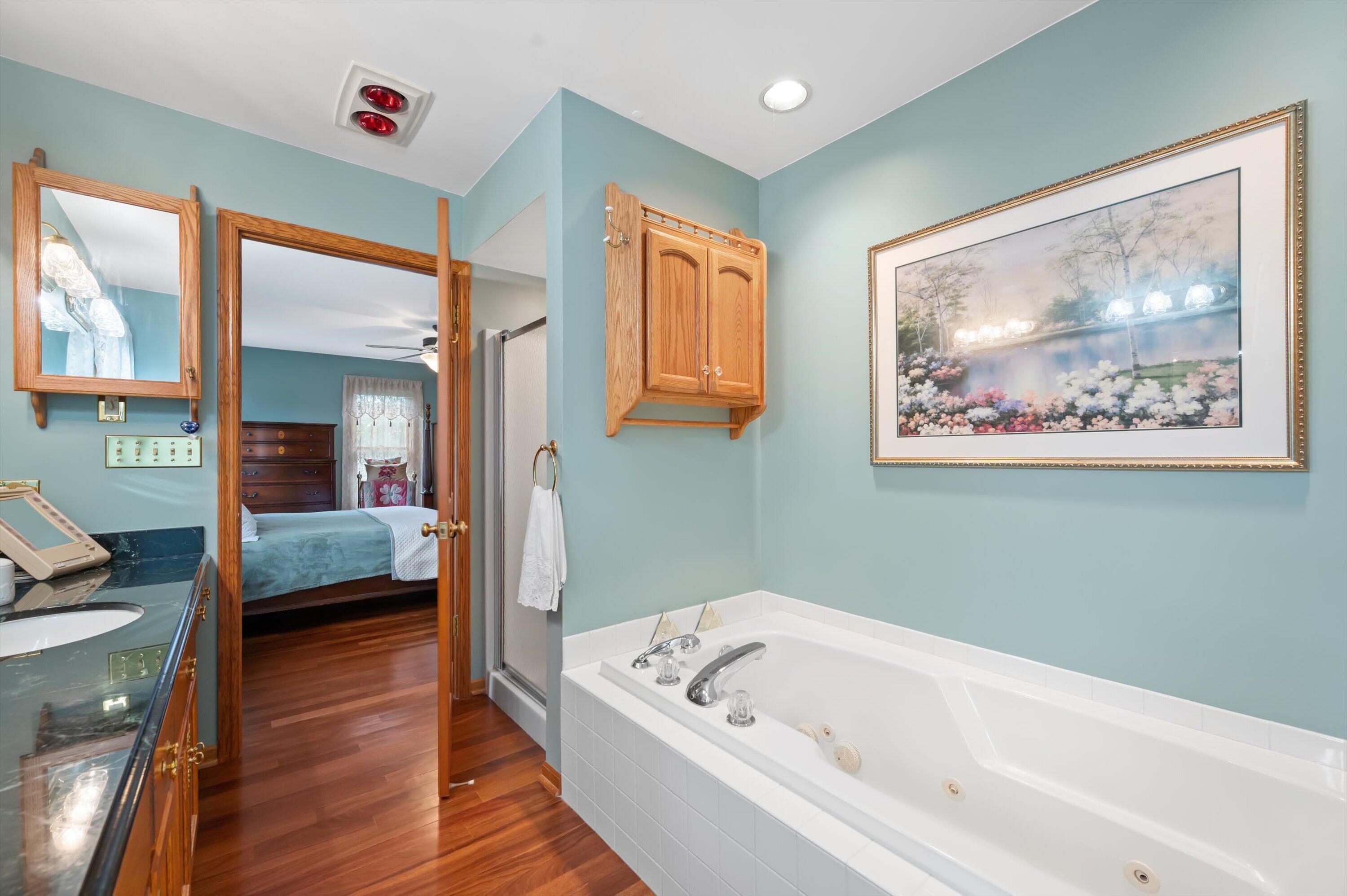990 South Springdale Road Waukesha, WI 53186 - Photo 20 of 45 Primary bath