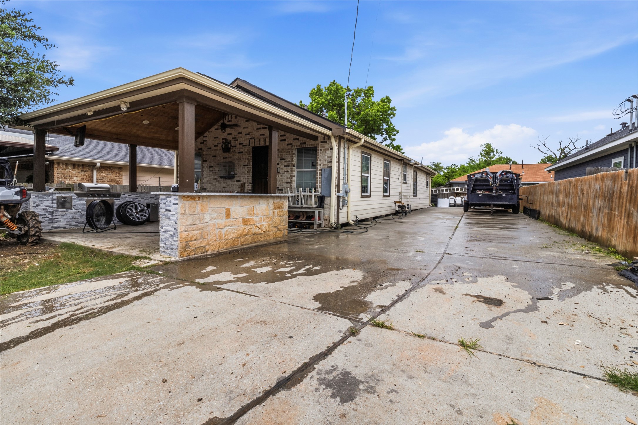 9739 Cargill Street Houston, TX 77029 - Photo 17 of 21