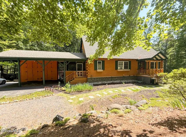 $2,500 | 7 McGowan Circle, Lake George, NY 12845