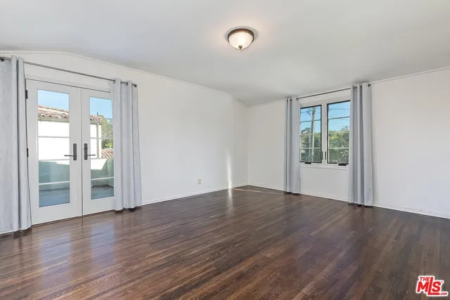 $17,500 | 1304 San Vicente Boulevard, Santa Monica, CA 90402