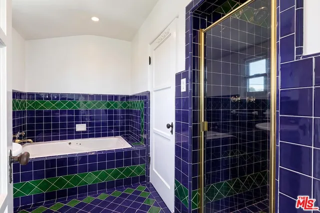 $17,500 | 1304 San Vicente Boulevard, Santa Monica, CA 90402