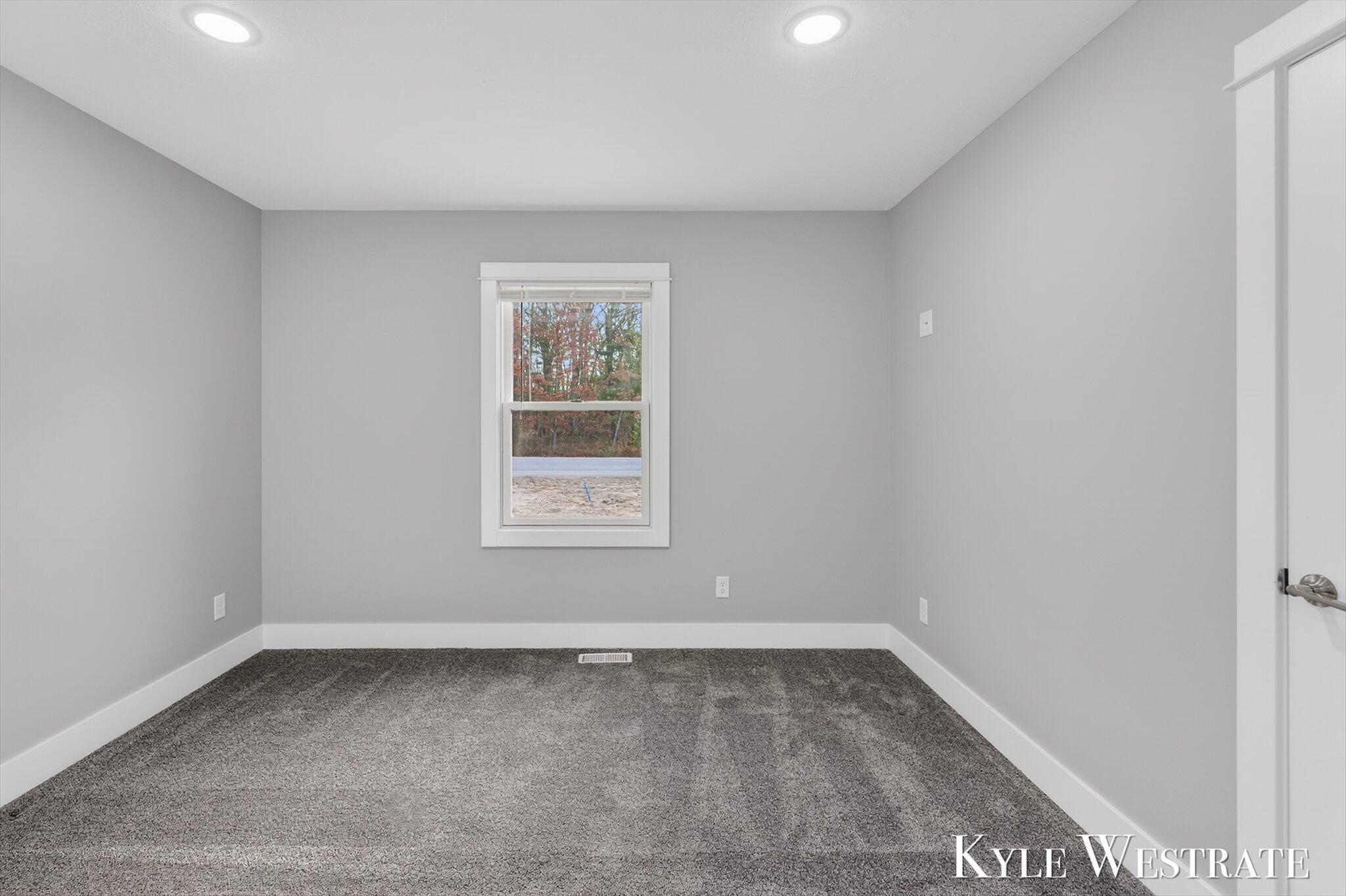 579 South Walker Road Muskegon, MI 49442 - Photo 20 of 27 18-AIV00106