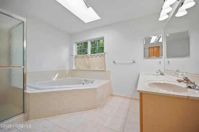 a view of empty room with windows