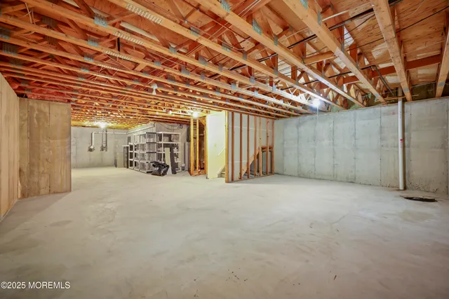 $4,000 | 8 Pine Tree Terrace, Holmdel, NJ 07733