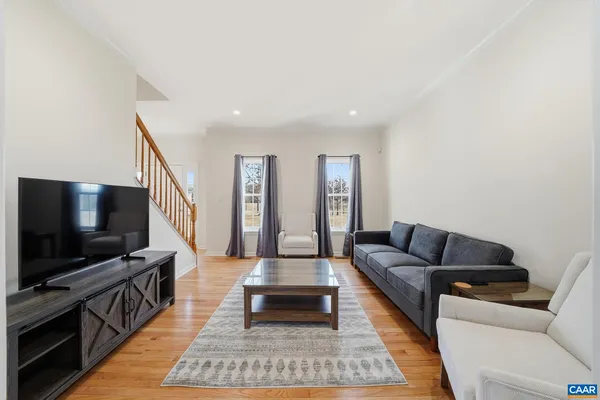 $925,000 | 6518 Jefferson Mill Road, Scottsville, VA 24590