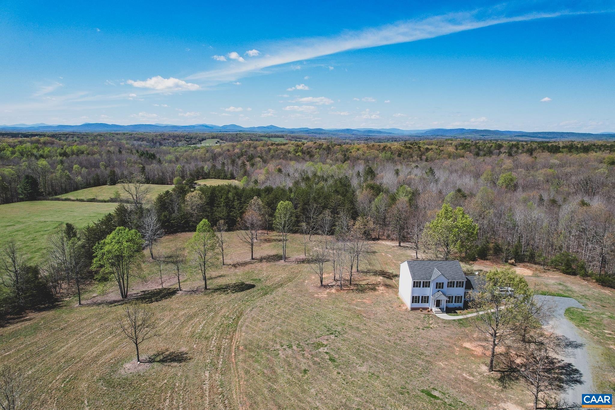 6518 Jefferson Mill Road Scottsville, VA 24590 - Photo 8 of 60 a view of a terrace with mountain view