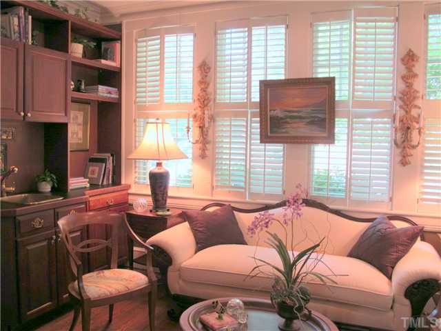 2238 The Circle Raleigh, NC 27608 - Photo 9 of 23 a living room with furniture and a window