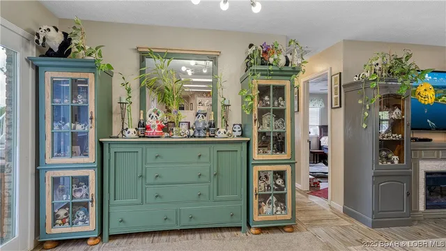 $589,900 | 312 Charger Drive, Macks Creek, MO 65786