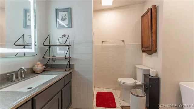 $589,900 | 312 Charger Drive, Macks Creek, MO 65786