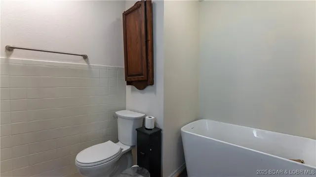 $589,900 | 312 Charger Drive, Macks Creek, MO 65786