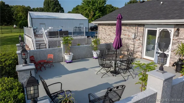 $589,900 | 312 Charger Drive, Macks Creek, MO 65786