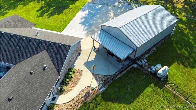 $589,900 | 312 Charger Drive, Macks Creek, MO 65786