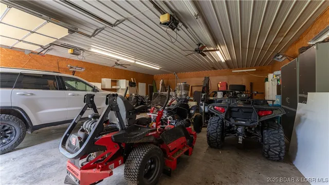 $589,900 | 312 Charger Drive, Macks Creek, MO 65786