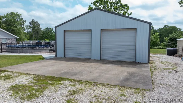 $589,900 | 312 Charger Drive, Macks Creek, MO 65786