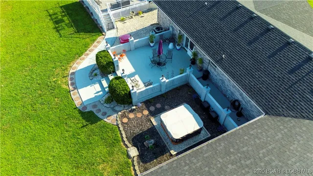 $589,900 | 312 Charger Drive, Macks Creek, MO 65786