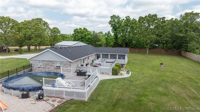 $589,900 | 312 Charger Drive, Macks Creek, MO 65786