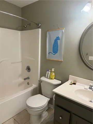 $419,900 | 4105 Bennington Drive, St. Joseph, MO 64506