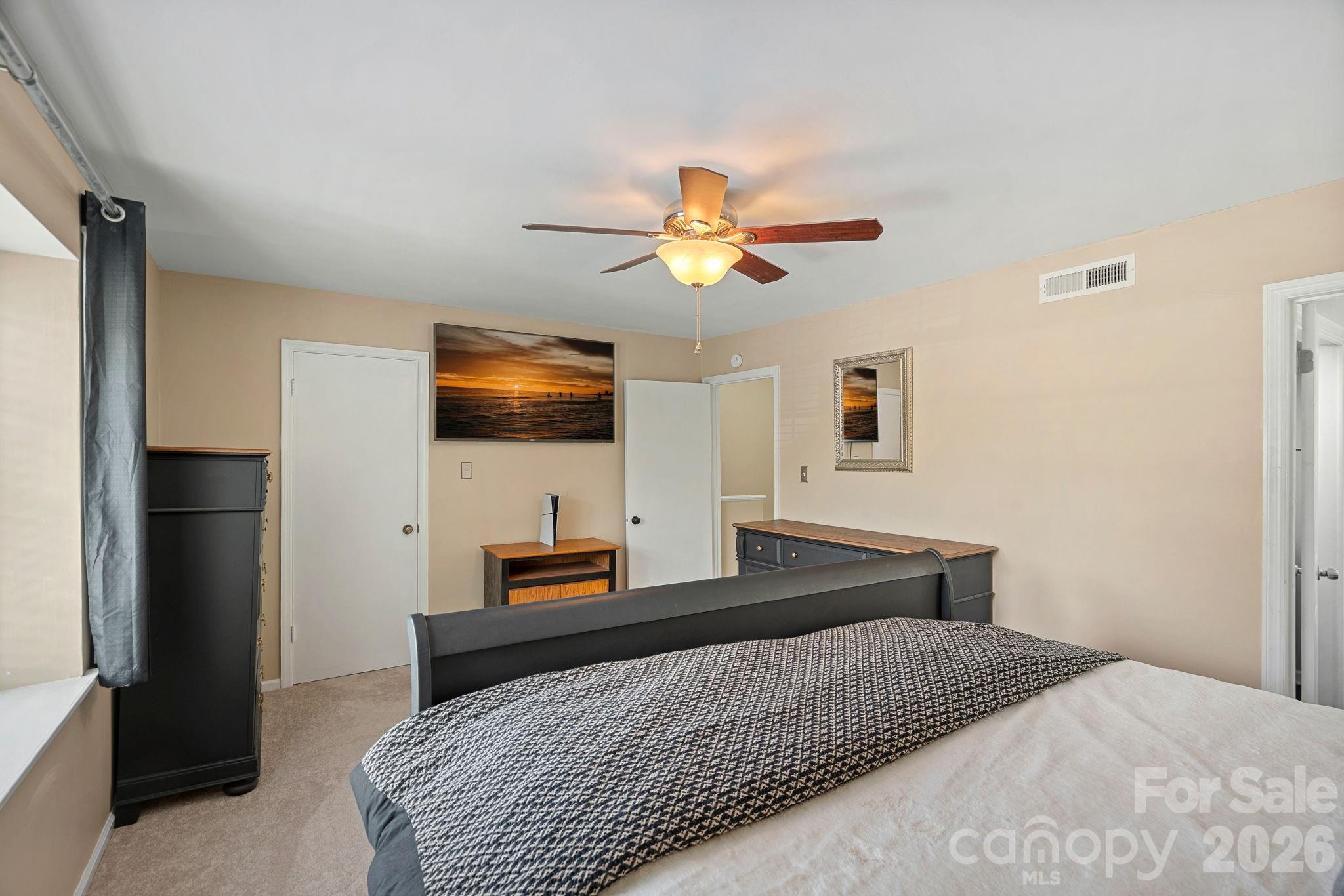 3520 Colony Road, Unit I Charlotte, NC 28211 - Photo 14 of 34 Gallery Image 14