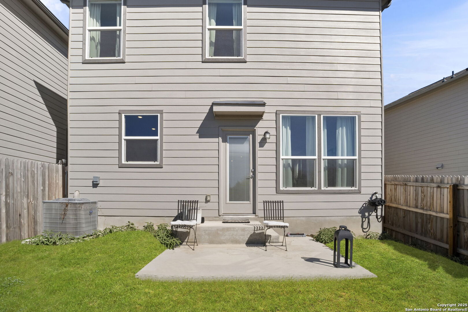 14839 Vance Jackson Road, Unit 508 San Antonio, TX 78249 - Photo 34 of 35 a front view of a house with yard