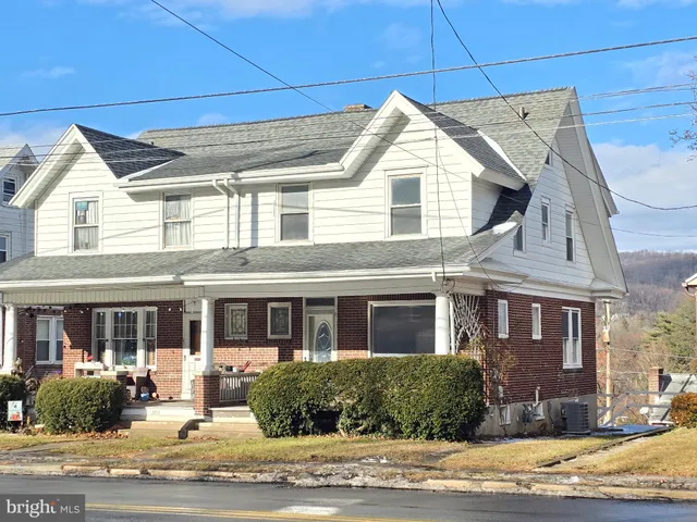 $230,000 | 2715 Perkiomen Avenue, Reading, PA 19606