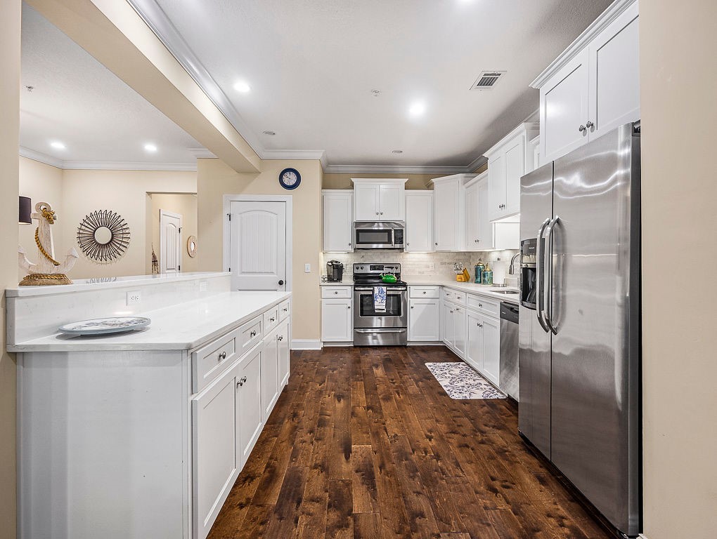 802 Reserve Lane St. Simons Island, GA 31522 - Photo 12 of 48