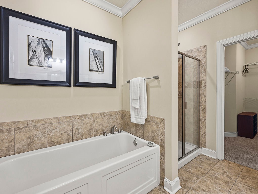 802 Reserve Lane St. Simons Island, GA 31522 - Photo 23 of 48 Primary Bathroom
