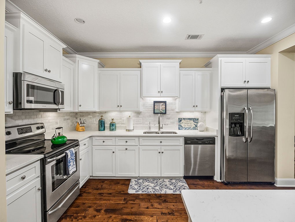 802 Reserve Lane St. Simons Island, GA 31522 - Photo 5 of 48