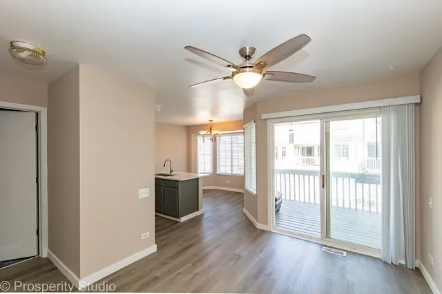 $2,349 | 3159 Teal Bay Court, Aurora, IL 60503