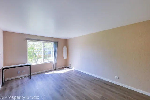 $2,349 | 3159 Teal Bay Court, Aurora, IL 60503