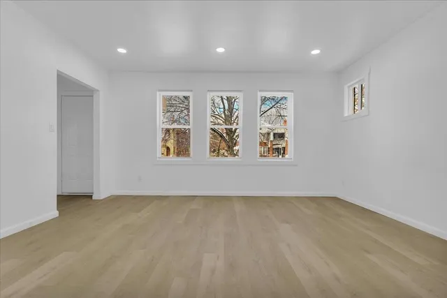 $1,500 | 2525 Leslie Street, Detroit, MI 48238