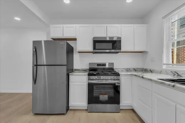 $1,500 | 2525 Leslie Street, Detroit, MI 48238