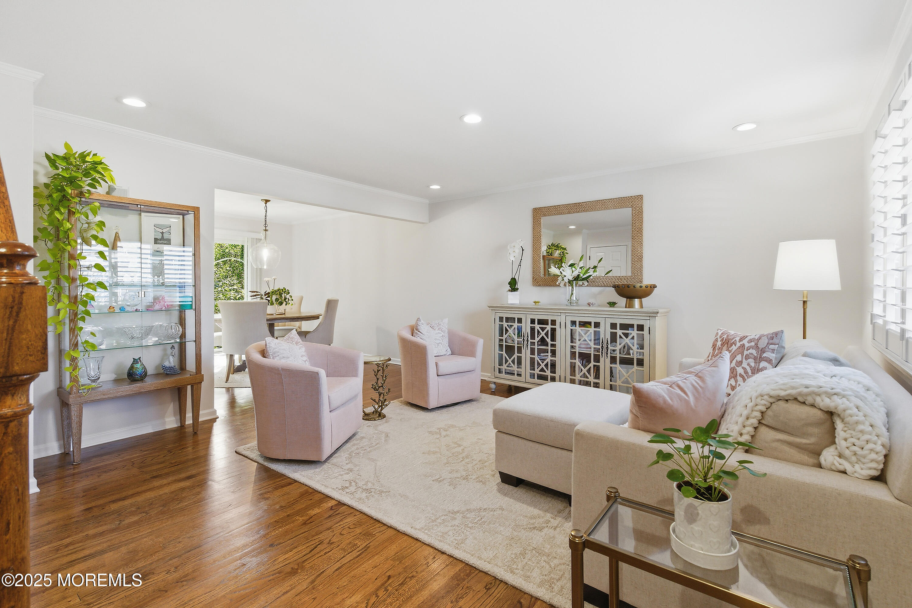 909 Ocean Road, Unit 4 Point Pleasant, NJ 08742 - Photo 3 of 30 05-Living 1A