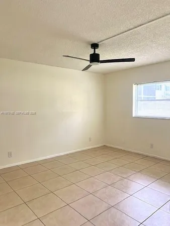 $1,995 | 5100 Southwest 64th Avenue, Unit 105, Davie, FL 33314