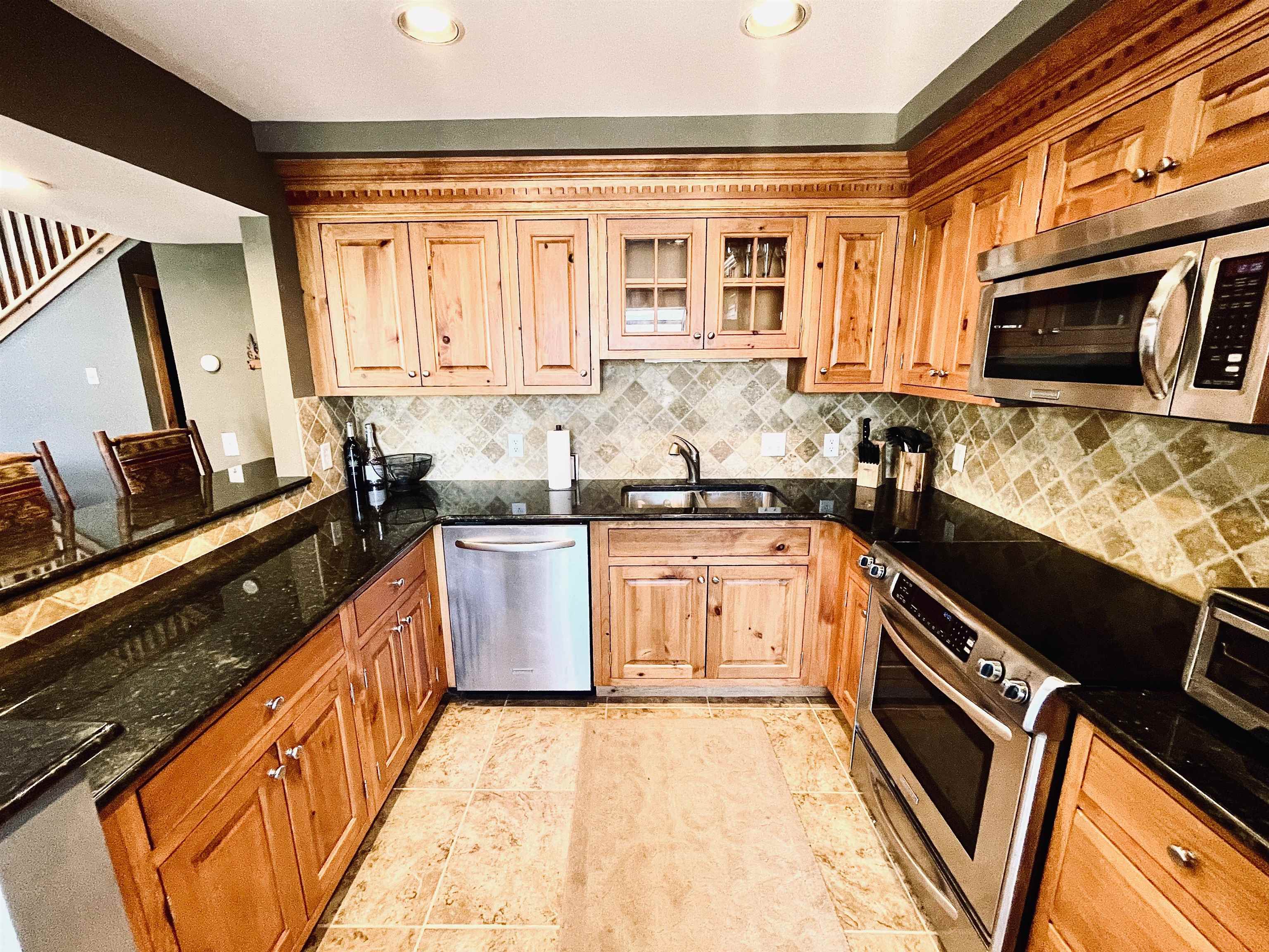 49 D Greenspring Road West Dover, VT 05356 - Photo 6 of 35