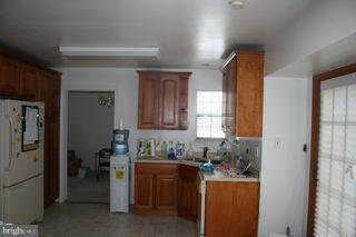 2900 Memory Lane Silver Spring, MD 20904 - Photo 4 of 12 Kitchen