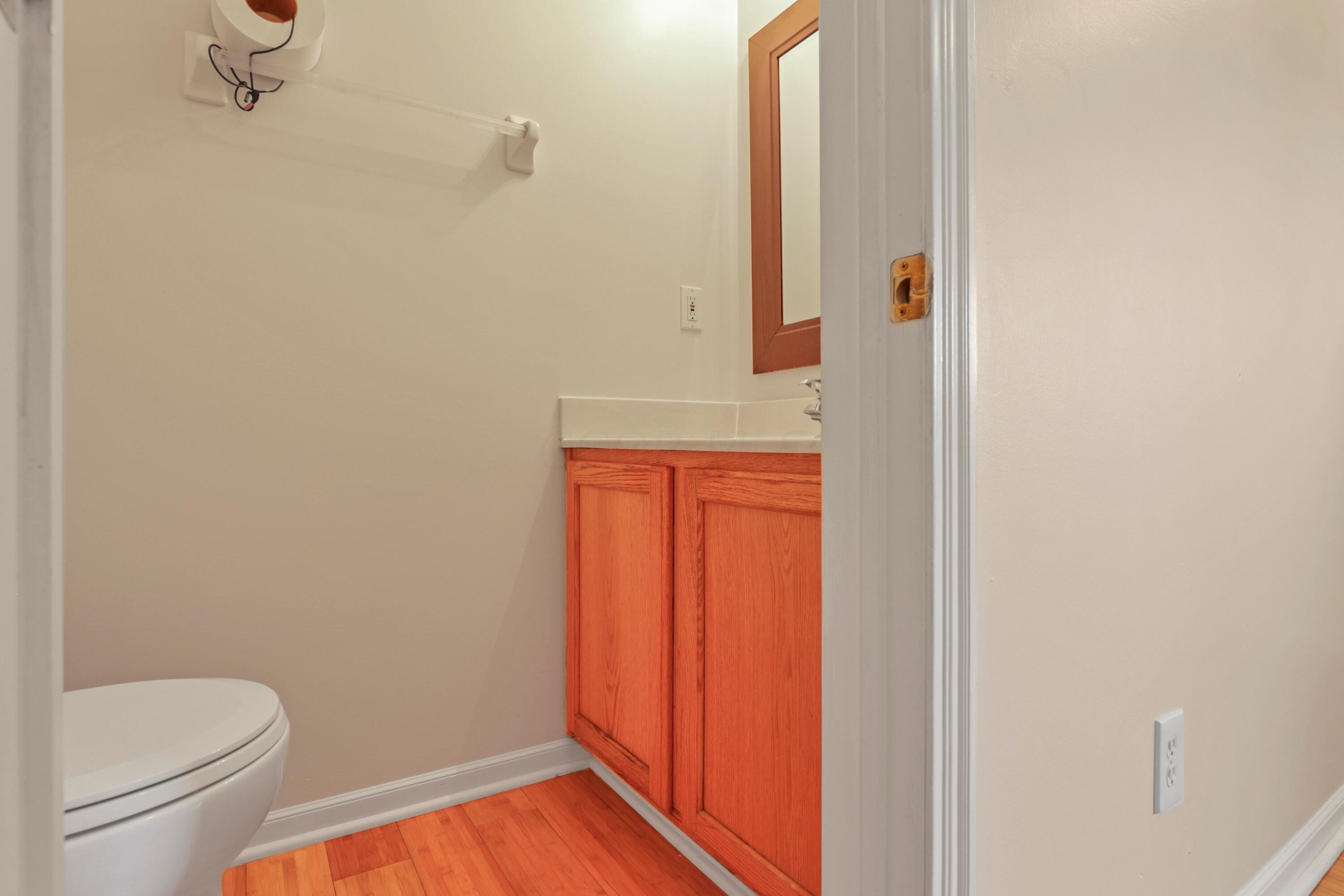 8495 Rodebaugh Road Reynoldsburg, OH 43068 - Photo 25 of 58 25-print-0N4A1014