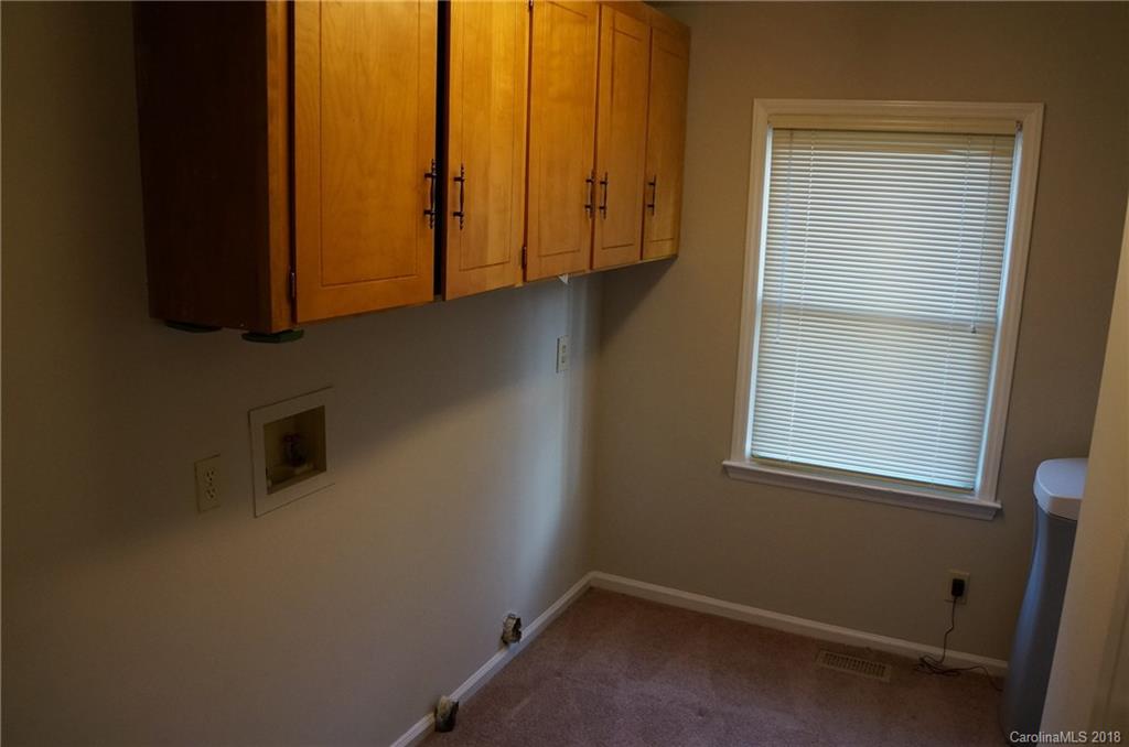 18326 Hideaway Road Charlotte, NC 28278 - Photo 16 of 19 Gallery Image 16