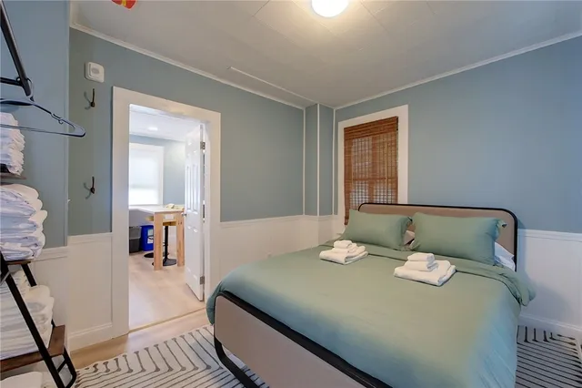 $5,334 | 382 Spring Street, Unit 3, Newport, RI 02840