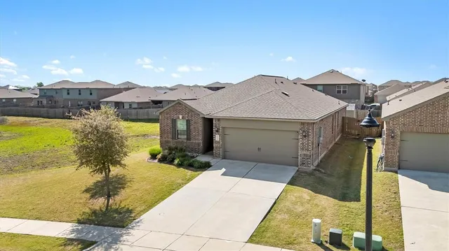 $299,900 | 132 Bowen Street, Anna, TX 75409