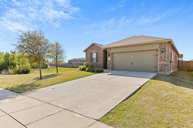 $299,900 | 132 Bowen Street, Anna, TX 75409