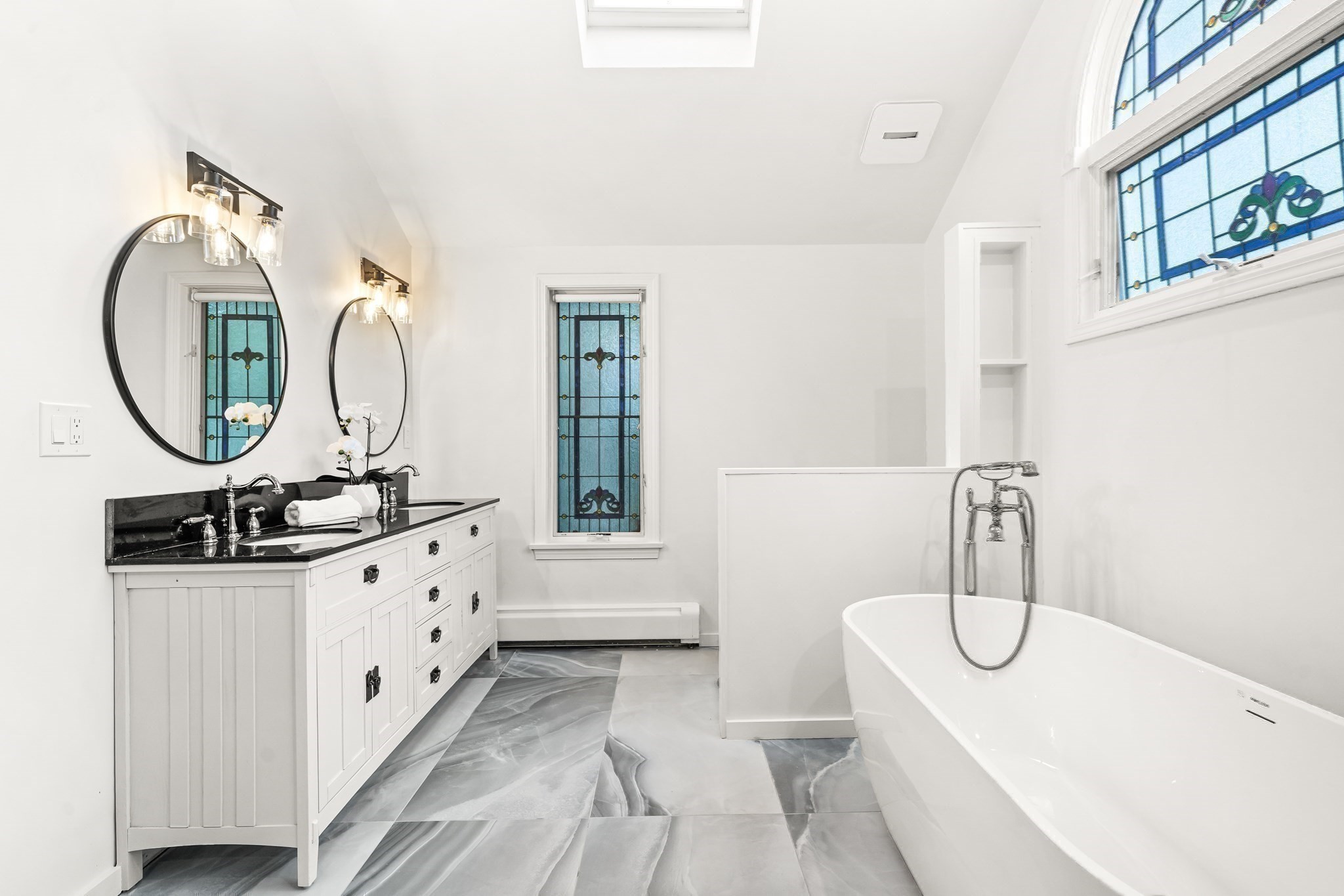 31 Alba Road Wellesley, MA 02481 - Photo 19 of 39 Gallery Image 19