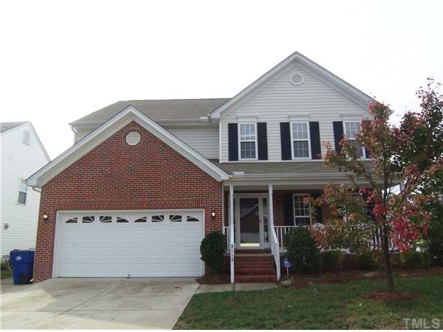 2115 Summer Shire Way Raleigh, NC 27604 - Photo 25 of 25 SPACIOUS 2-story w/open floor plan and UPDATES! On a great corner lot w/fenced backyard in Wyckford, a popular family n'hood w/pool near I-440 & Hwy 64!